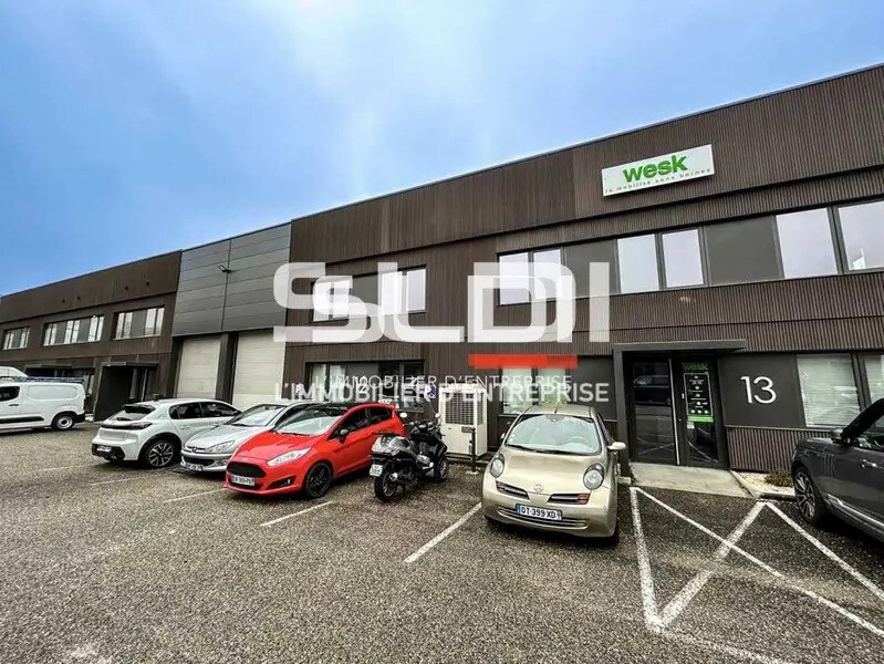 12 Chemin Des Gorges, Dardilly for lease Building Photo- Image 1 of 14