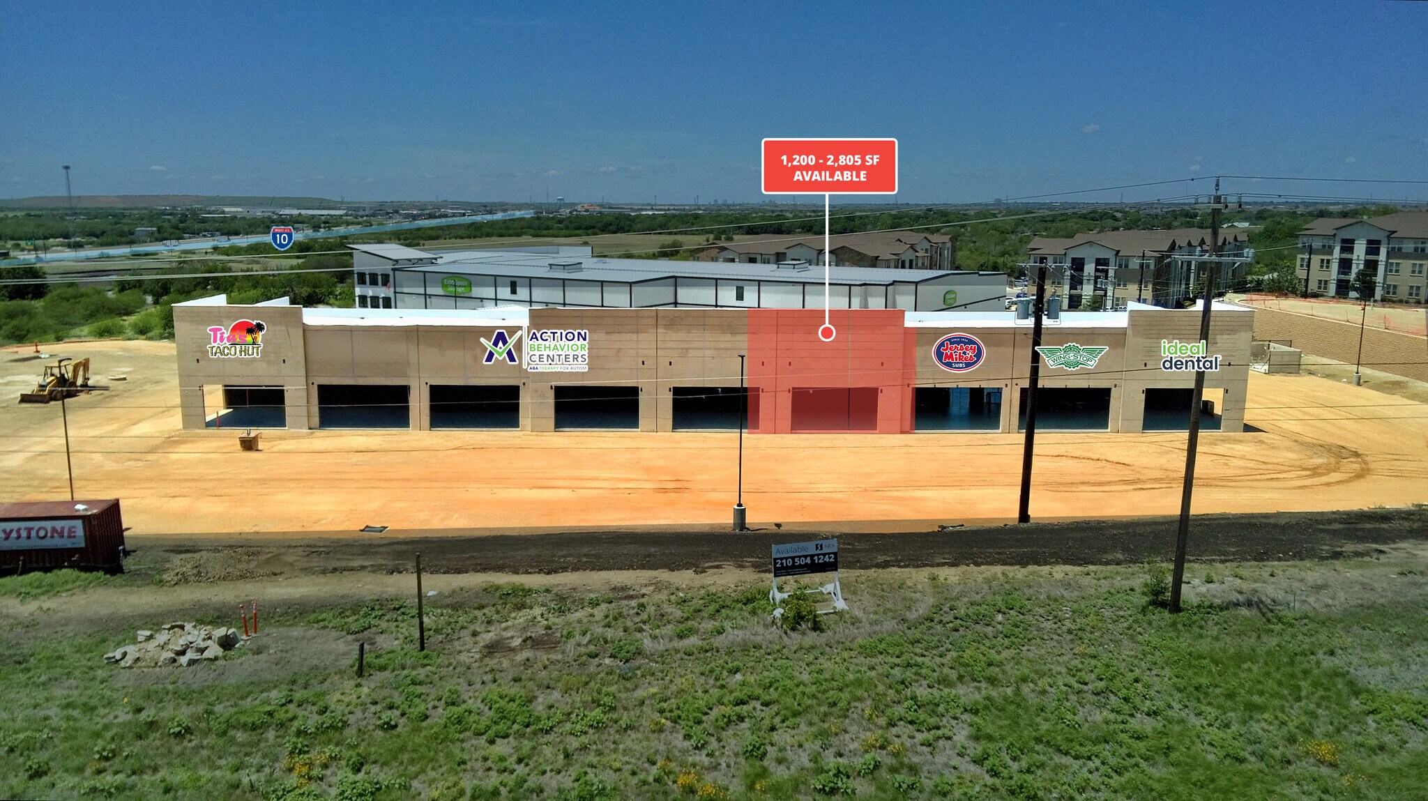 1604 E at IH-10 E, Converse, TX à louer Photo du bâtiment- Image 1 de 7