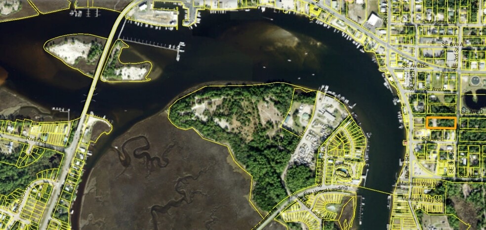 3rd Street, Carrabelle, FL for sale - Building Photo - Image 3 of 11