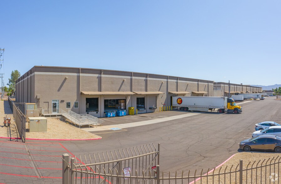 1601-1605 S 35th Ave, Phoenix, AZ à louer - Photo du bâtiment - Image 2 de 7