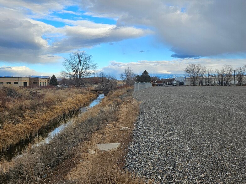 65 Circle Dr, Delta, CO à vendre - Photo du bâtiment - Image 3 de 7