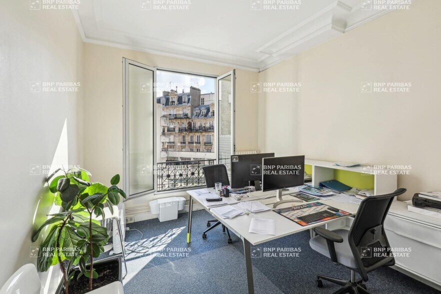15-17 Avenue De Ségur, Paris à louer - Photo du bâtiment - Image 2 de 8