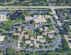 6330 Lamar Ave, Overland Park, KS for lease Building Photo- Image 2 of 4