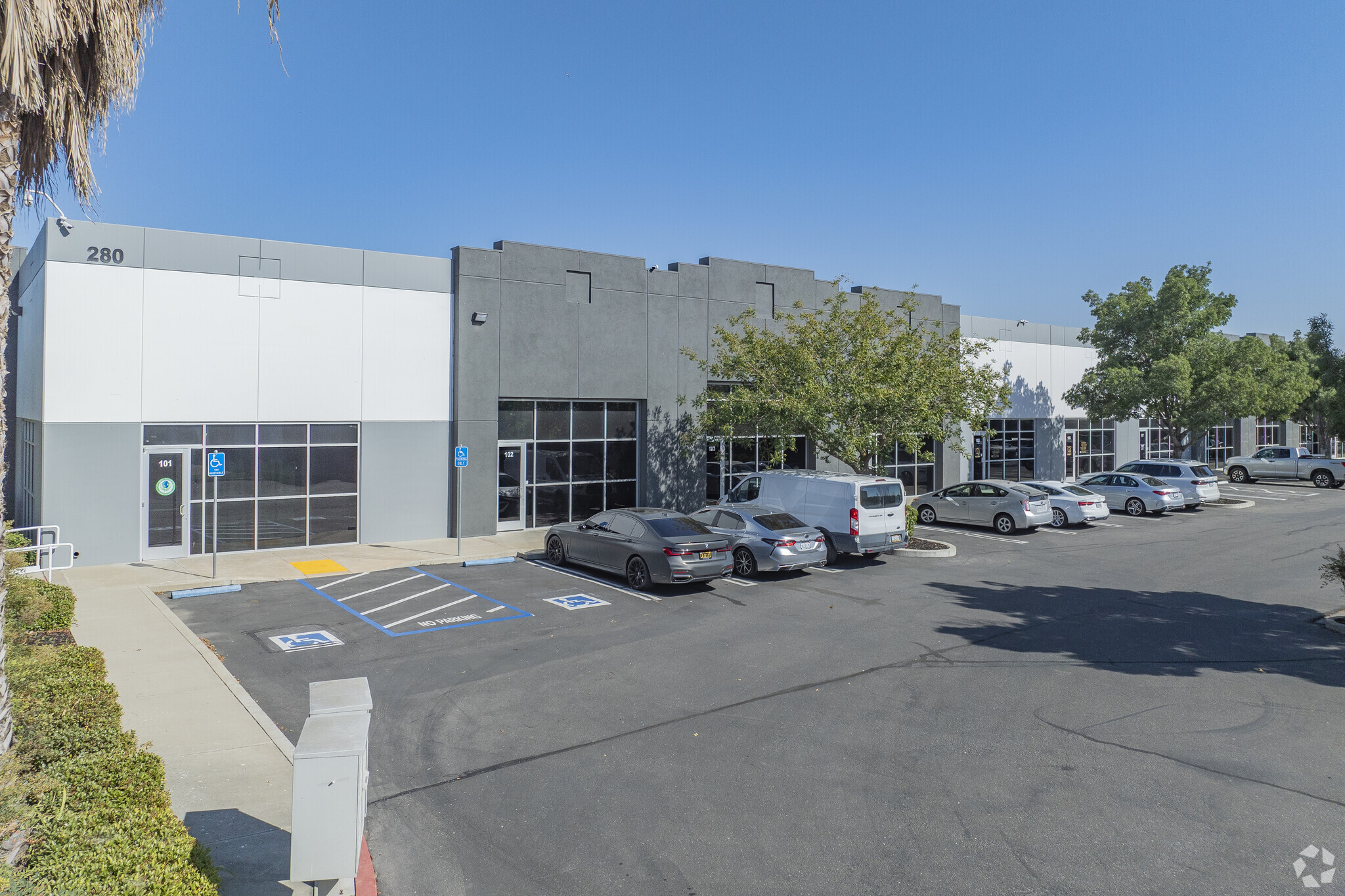 280 E Larch Rd, Tracy, CA for lease Primary Photo- Image 1 of 15