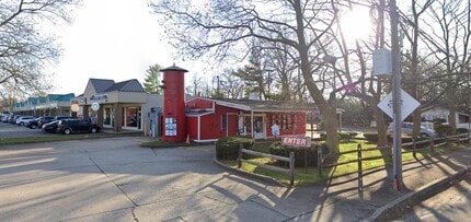 2154 Deer Park Ave, Deer Park, NY for lease Building Photo- Image 1 of 3