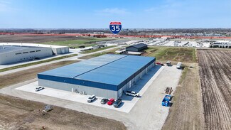 Plus de détails pour 1811 Rich Olive St, Story City, IA - Industriel à louer