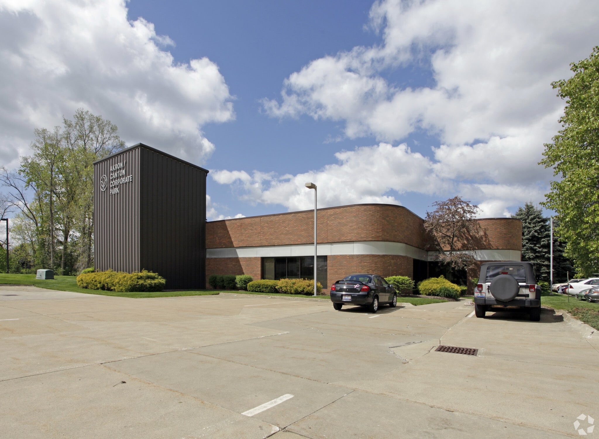3575 Forest Lake, Uniontown, OH for lease Primary Photo- Image 1 of 13