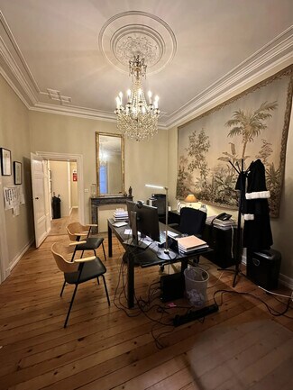 Plus de détails pour Bureau à louer