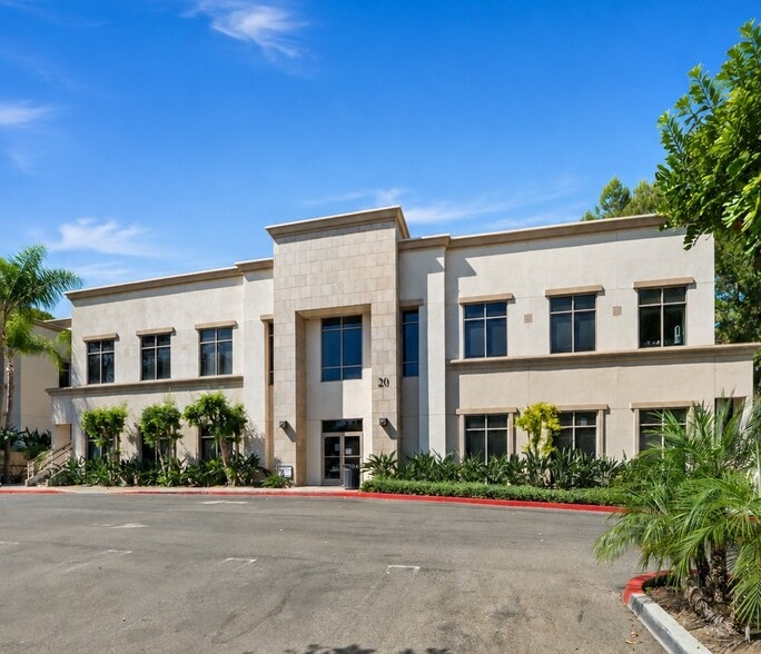 20 Truman, Irvine, CA for lease - Building Photo - Image 2 of 4