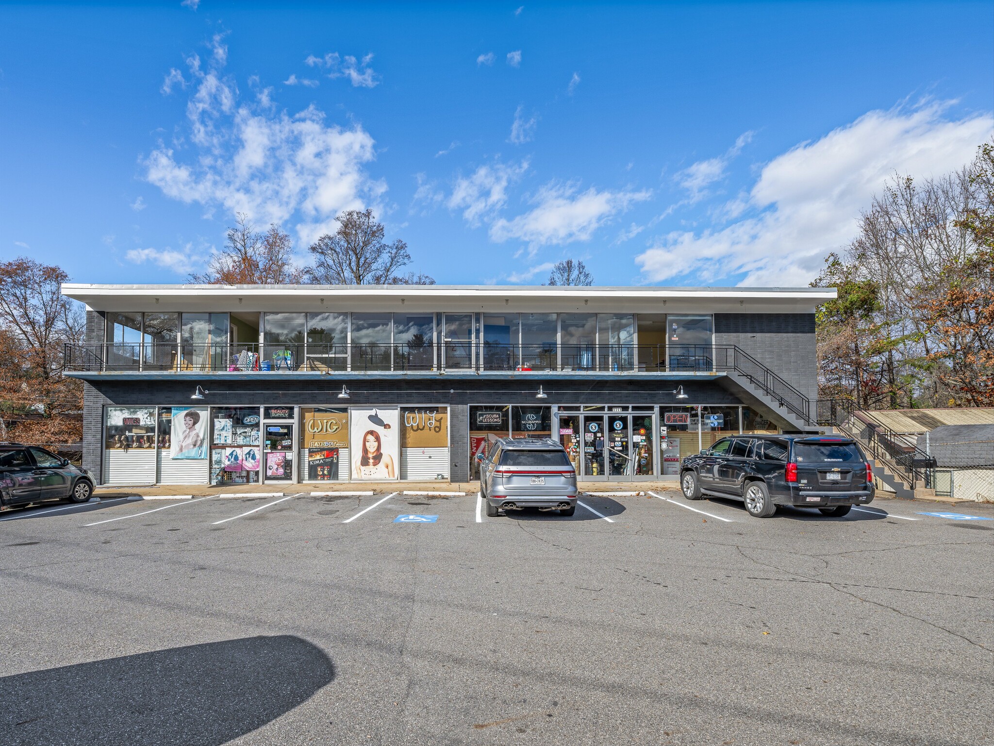 1141 Patton Ave, Asheville, NC for lease Building Photo- Image 1 of 40