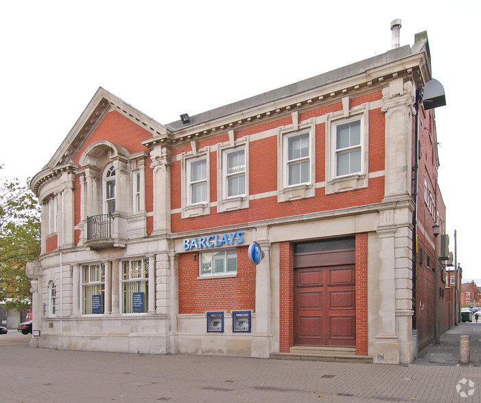 290 Liscard Way, Wallasey for lease - Primary Photo - Image 1 of 1