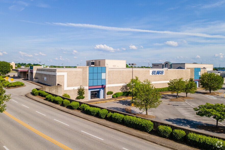 1000 Rivergate Pkwy, Goodlettsville, TN for lease - Primary Photo - Image 1 of 41