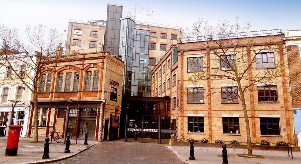 13 Bramley Rd, Londres à louer - Photo du bâtiment - Image 2 de 53