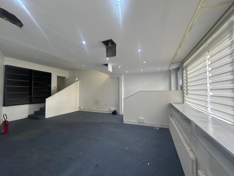 Rue De Presles, Paris for lease - Interior Photo - Image 2 of 6