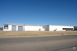 Plus de détails pour 2118 W Harry St, Wichita, KS - Industriel/Logistique à louer