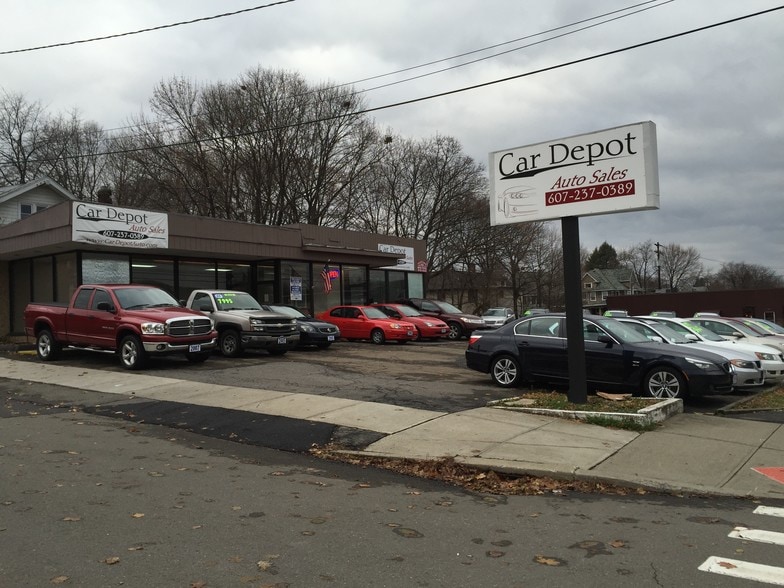 223-225 Main St, Binghamton, NY à vendre - Photo principale - Image 1 de 15