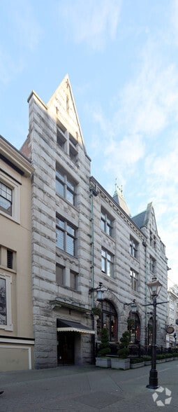 60 Bastion Sq, Victoria, BC for lease - Building Photo - Image 2 of 6