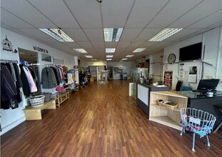 99 Central Rd, Worcester Park for lease Interior Photo- Image 1 of 4