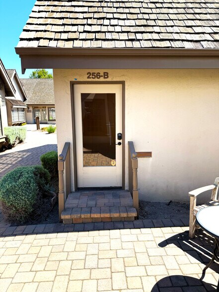 256 San Jose St, Salinas, CA à louer - Photo du bâtiment - Image 3 de 19