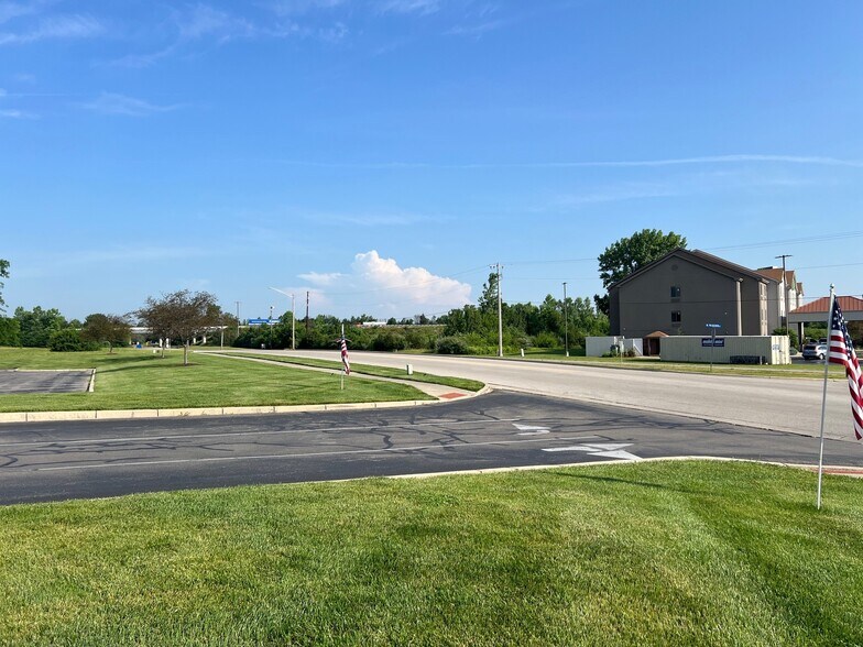 11152 Triggs rd, Brookville, OH à vendre - Photo du bâtiment - Image 3 de 5
