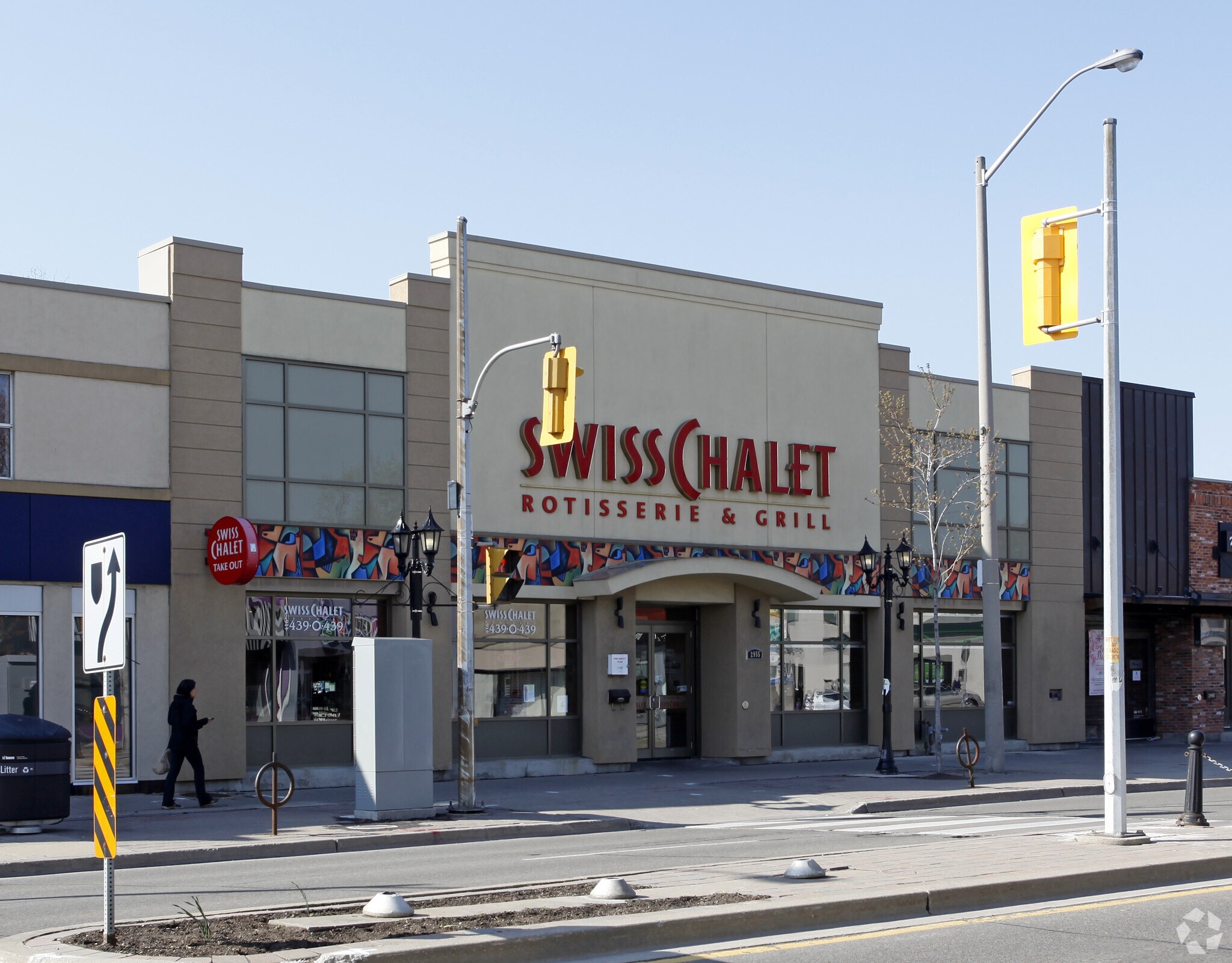 2955 Bloor St W, Toronto, ON for sale Primary Photo- Image 1 of 1