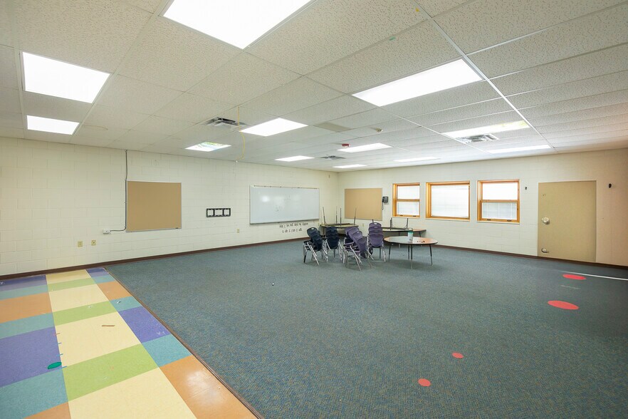 202 Topaz Ave, Granby, CO for sale - Interior Photo - Image 3 of 41