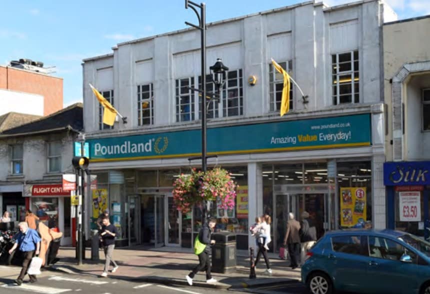 73 Victoria Rd, Surbiton for lease - Primary Photo - Image 1 of 3