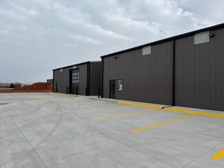Plus de détails pour 7720 NW 81st Cir, Oklahoma City, OK - Industriel à louer
