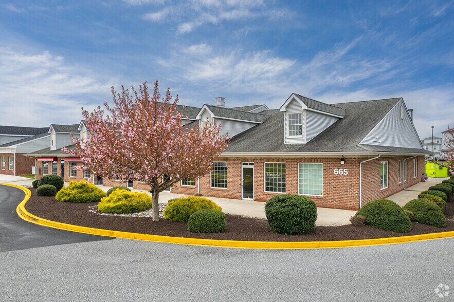 665 S Carter Rd, Smyrna, DE à louer - Photo du bâtiment - Image 3 de 13
