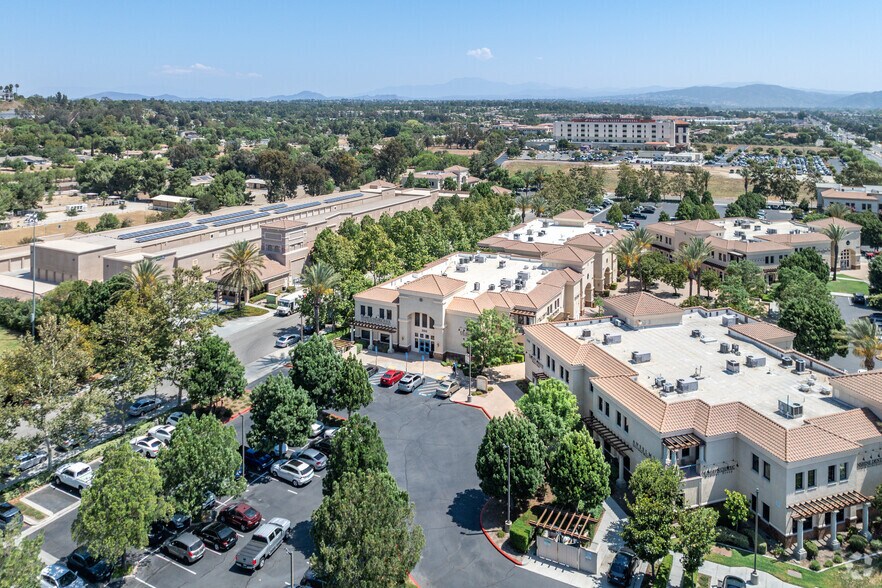 31515 Rancho Pueblo Rd, Temecula, CA à louer - Aérien - Image 3 de 4