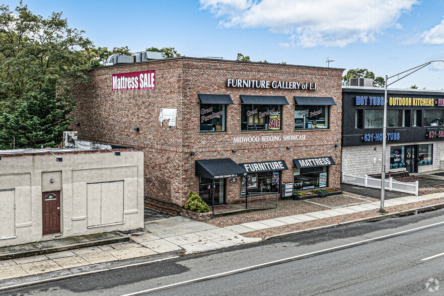 607 Sunrise Hwy, Bellmore, NY à vendre - Photo principale - Image 2 de 23