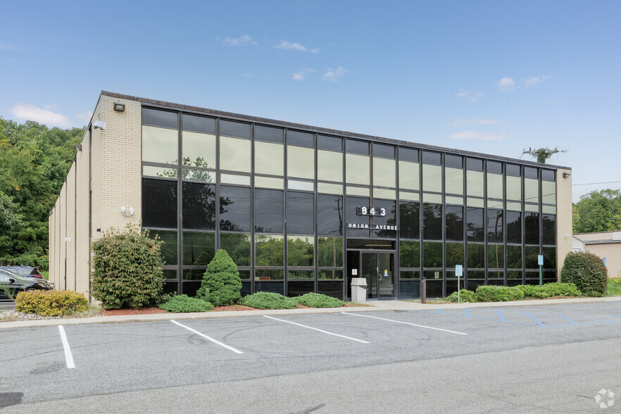 843 Union Ave, New Windsor, NY for lease - Building Photo - Image 1 of 20