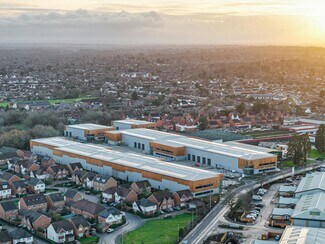 Plus de détails pour Headley Rd E, Reading - Industriel à louer