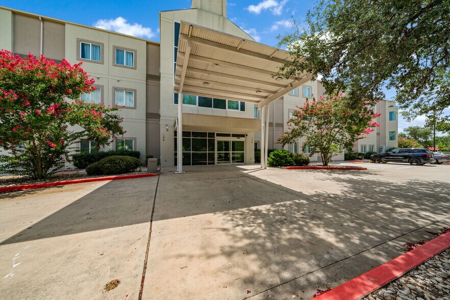 126 Kenley Pl, San Antonio, TX à vendre - Photo du bâtiment - Image 3 de 17