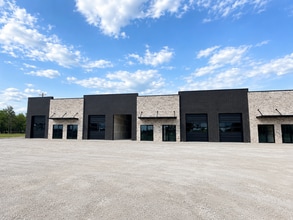 296 S Barrington Rd, Tontitown, AR for lease Building Photo- Image 1 of 17