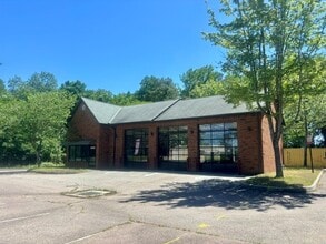9215 Quioccasin Rd, Richmond, VA à louer Photo intérieure- Image 1 de 3