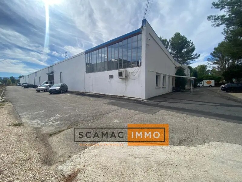 Flex in Rousset for lease Building Photo- Image 1 of 6