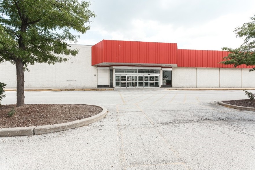 4011 Lincoln Hwy, Matteson, IL for lease - Primary Photo - Image 1 of 9