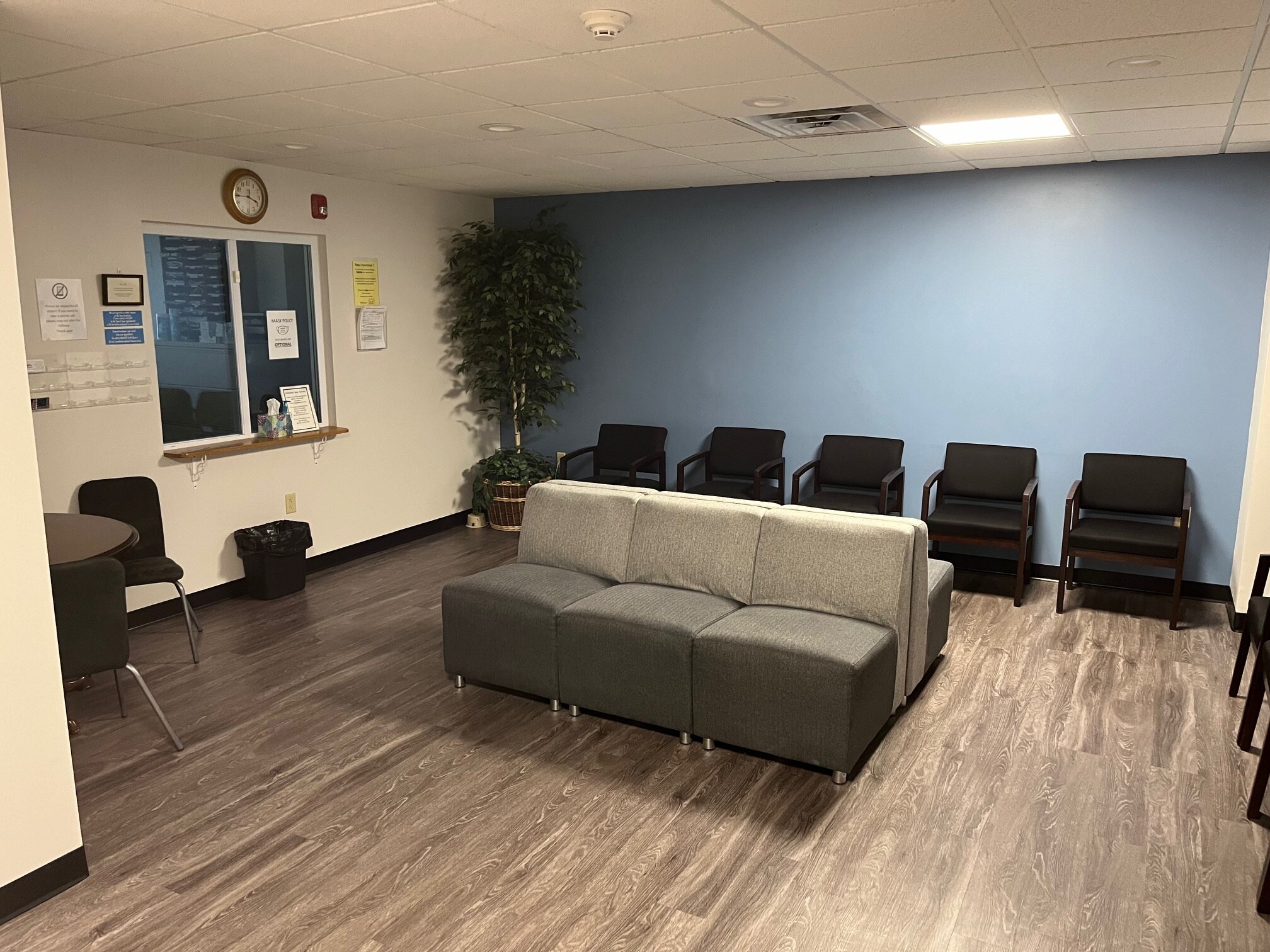 10475 Perry Hwy, Wexford, PA for lease Interior Photo- Image 1 of 4