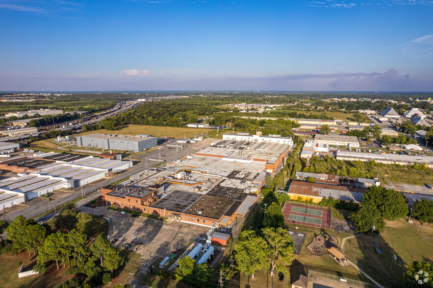 1301 E 8th St, North Little Rock, AR for lease - Aerial - Image 2 of 5