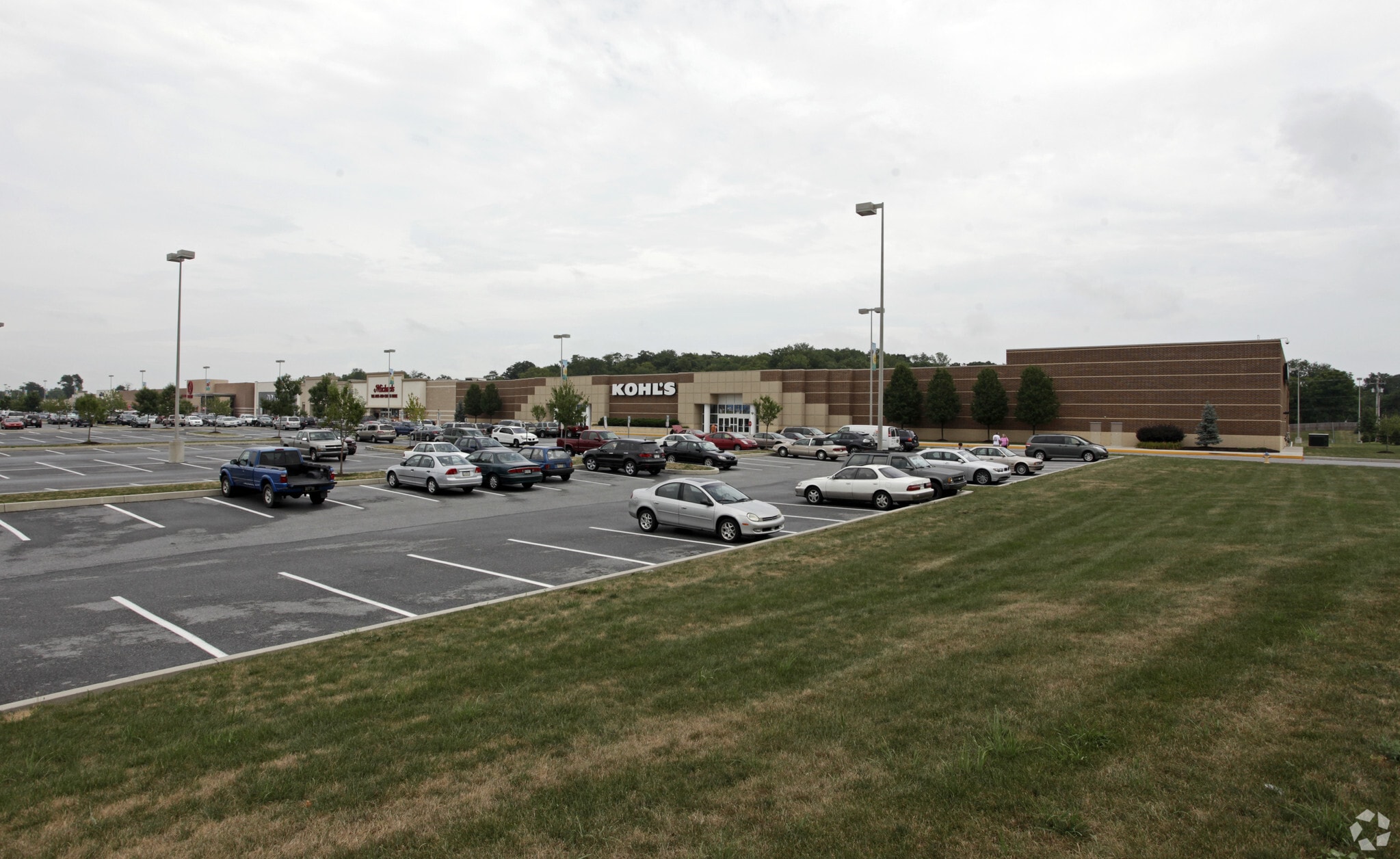 226 Westminster Dr, Carlisle, PA for lease Primary Photo- Image 1 of 3