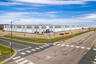 Plus de détails pour 2101 4th Ave E, Shakopee, MN - Industriel à louer