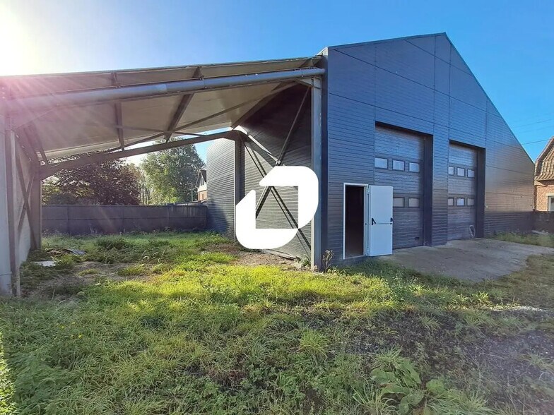 Flex dans Fretin à louer - Photo du bâtiment - Image 2 de 6