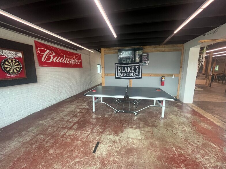 112 Academy St, Fort Mill, SC à louer - Photo du bâtiment - Image 3 de 5