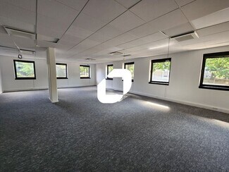 More details for 54 Route De Sartrouville, Le Pecq - Office for Lease
