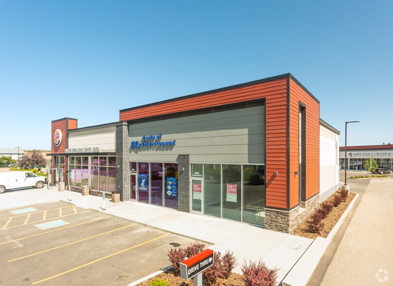 118 Westwood Blvd, Fort Saskatchewan, AB à louer - Photo du bâtiment - Image 3 de 3