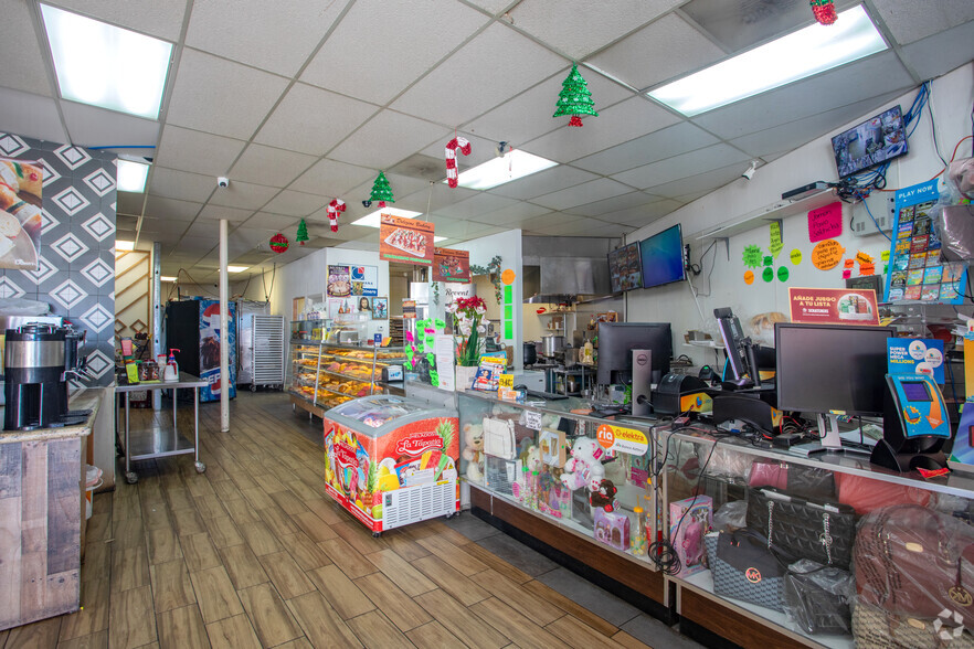 5302-5320 Monterey Hwy, San Jose, CA for lease - Interior Photo - Image 2 of 20