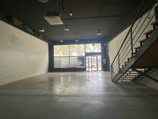 Plus de détails pour Commerce de détail à louer