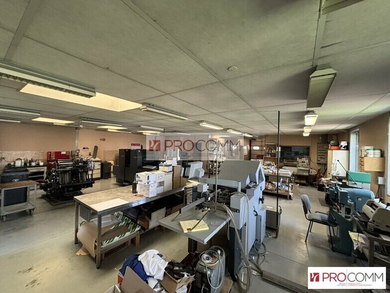 Flex in Mainvilliers for sale - Interior Photo - Image 3 of 6