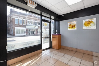 38-48 N Main St, Norwalk, CT à louer Photo intérieure- Image 2 de 7